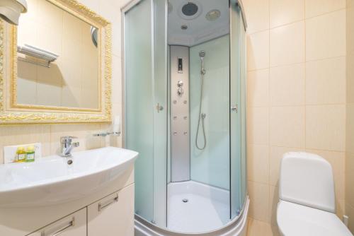 Gallery Grand Hotel
