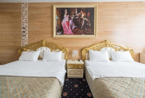 Gallery Grand Hotel