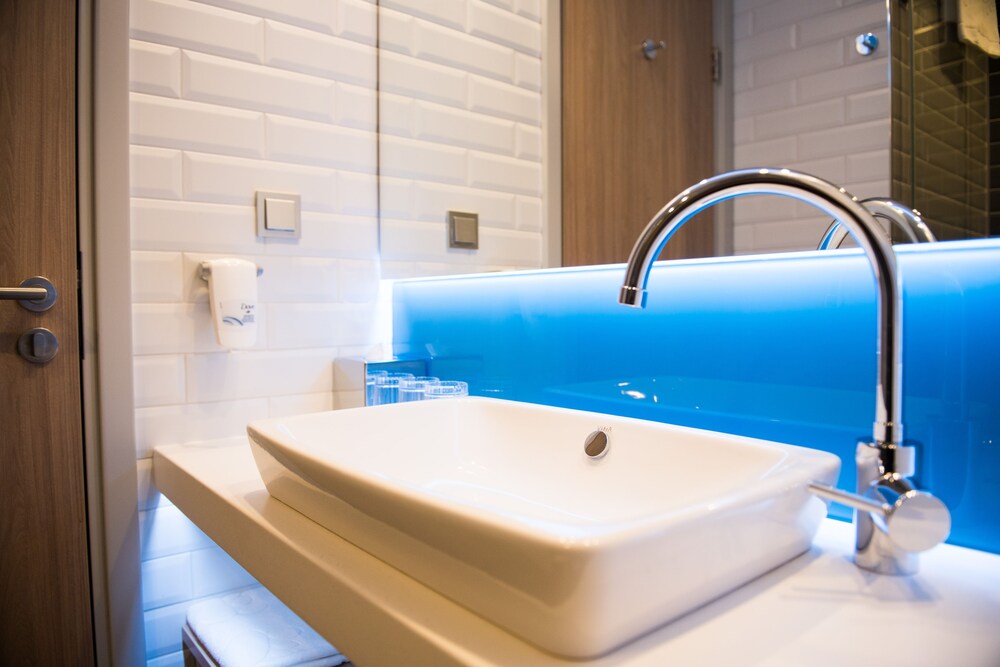 Pana White Moscow Hotel