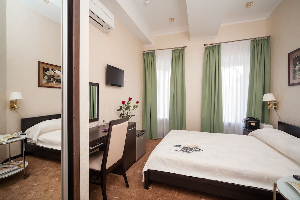Home Hotel At Kamergersky Pereulok