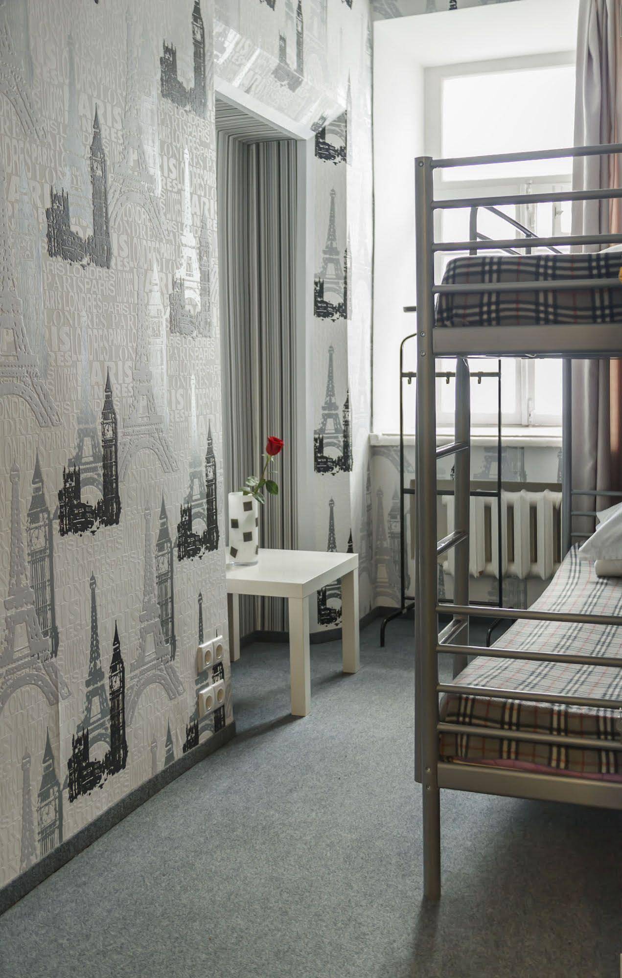 Hostel 3 Penguins on Pyatnitskaya