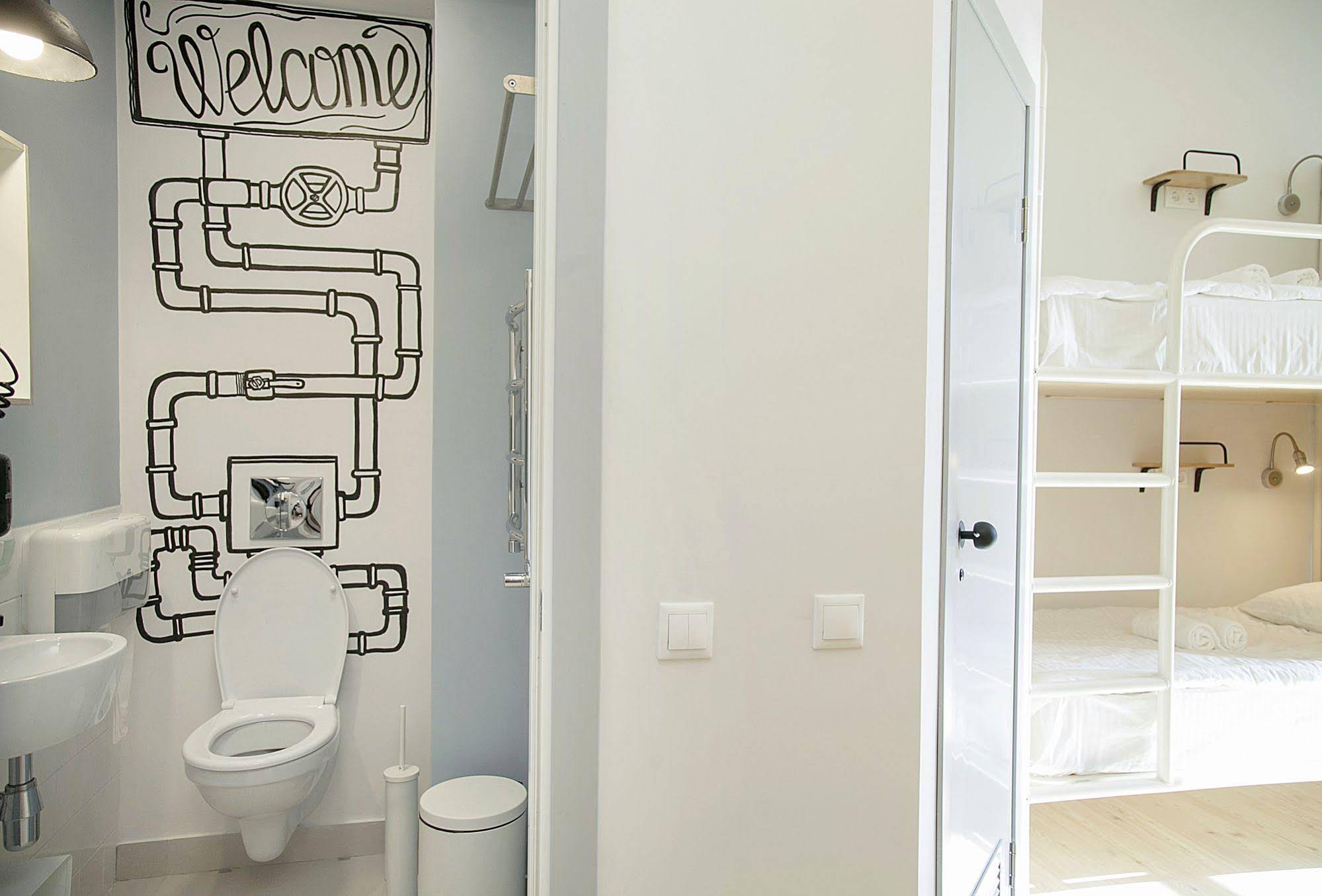 Hostel Netizen