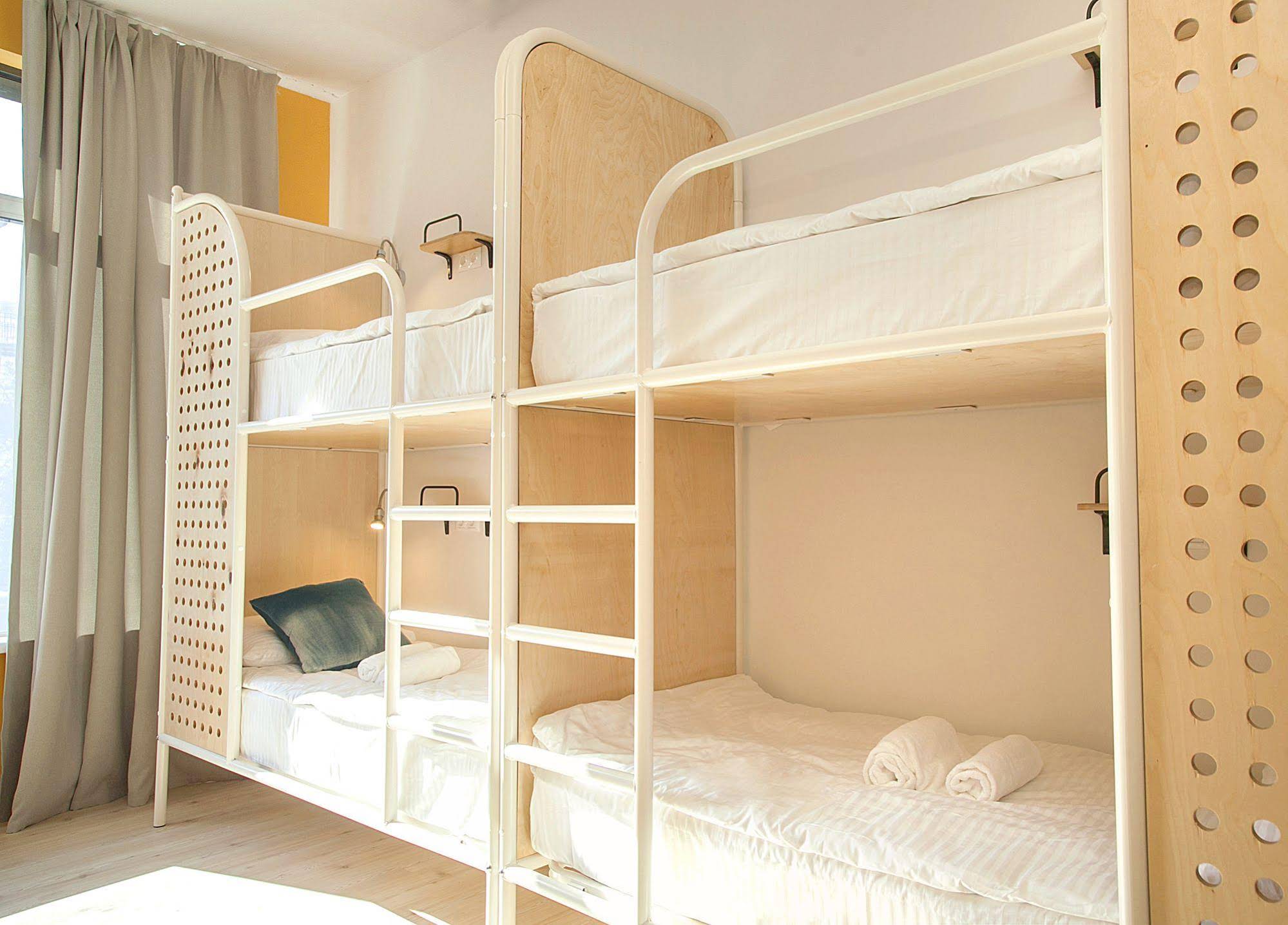 Hostel Netizen