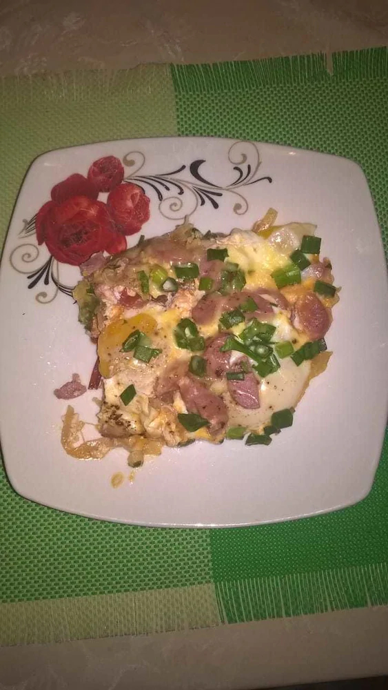 Hostel Time at the Red Gate