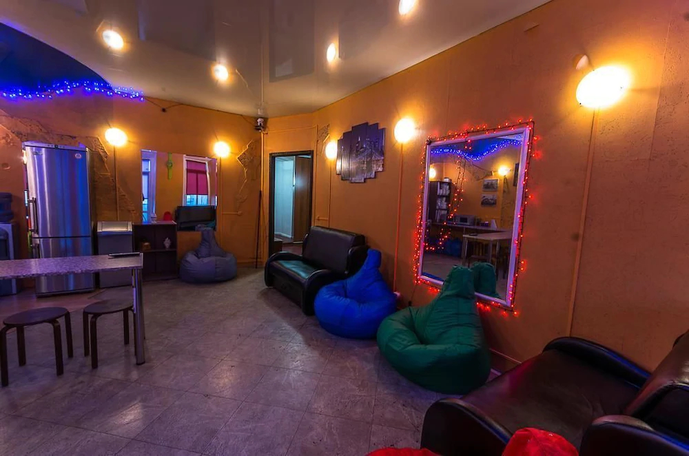 Hostel Time at the Red Gate