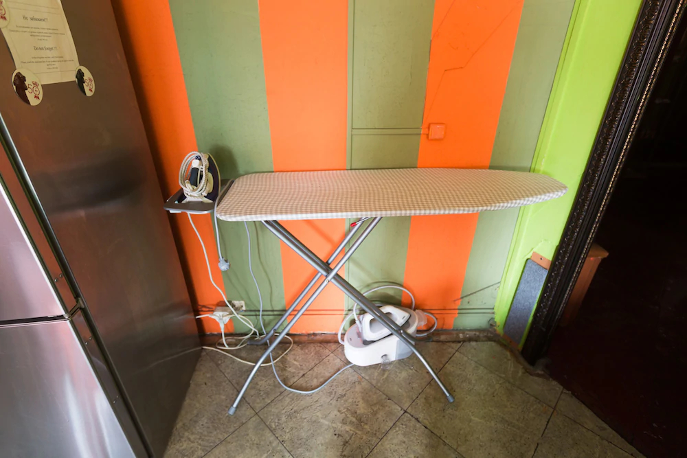 Hostel Time at the Red Gate