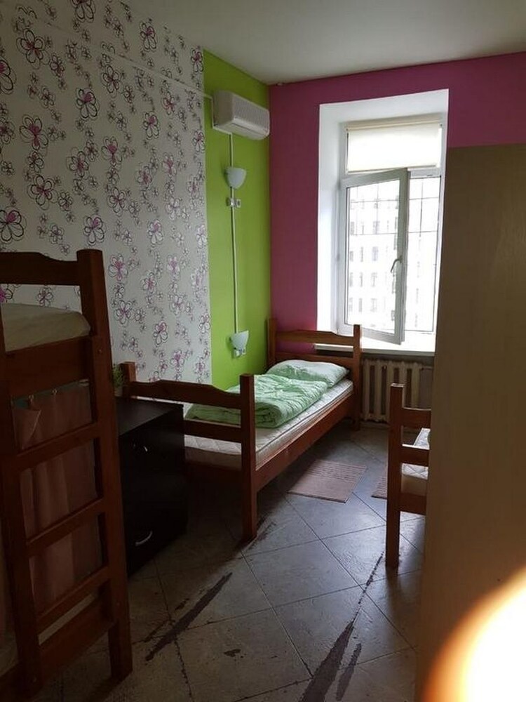 Hostel Time at the Red Gate