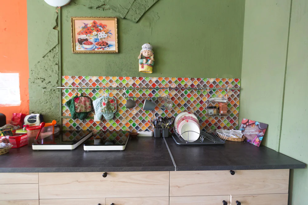 Hostel Time at the Red Gate