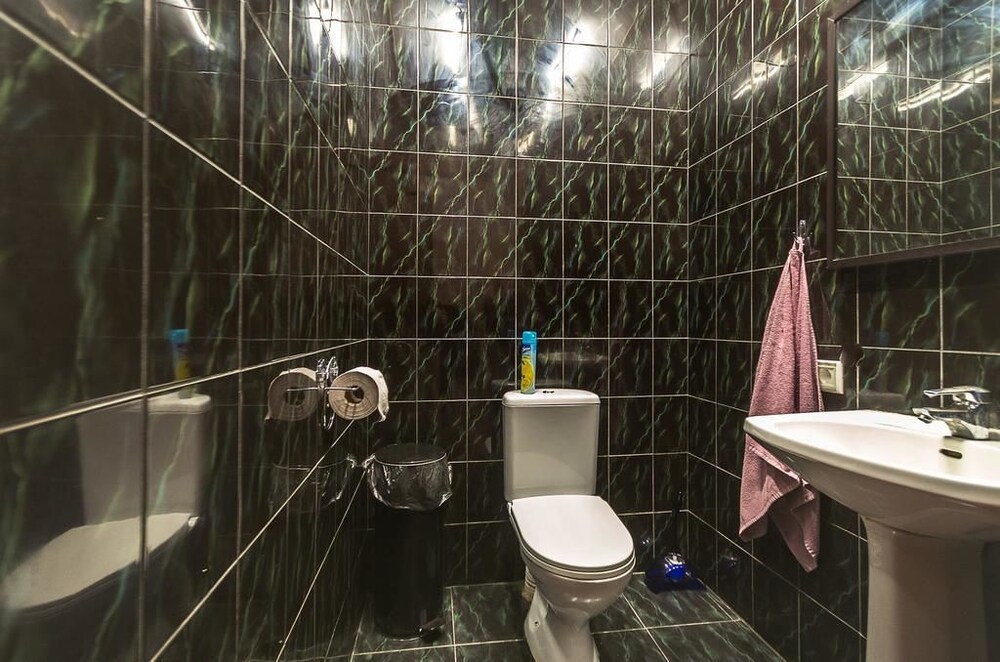 Hostel Time at the Red Gate