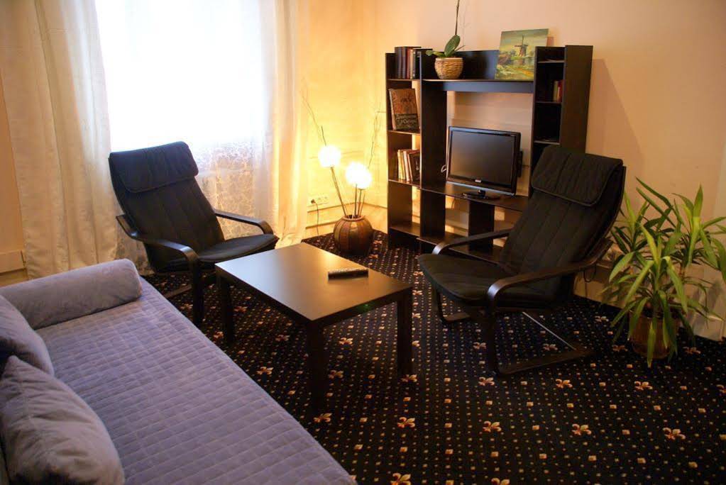 Hotel 45