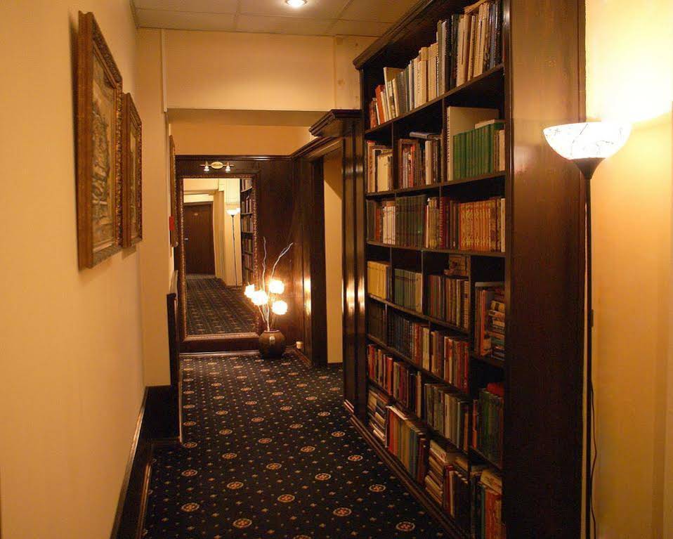 Hotel 45