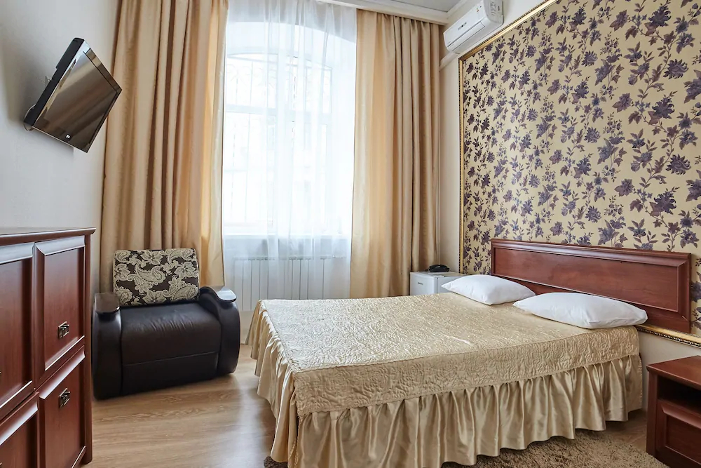 Hotel Bonjour at Kazakova