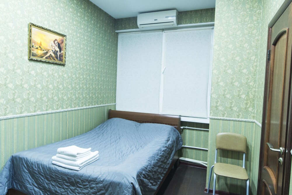 Hotel Bratislavskaya 2
