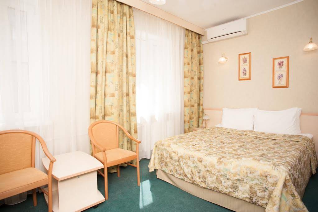 Hotel Krasniye Vorota