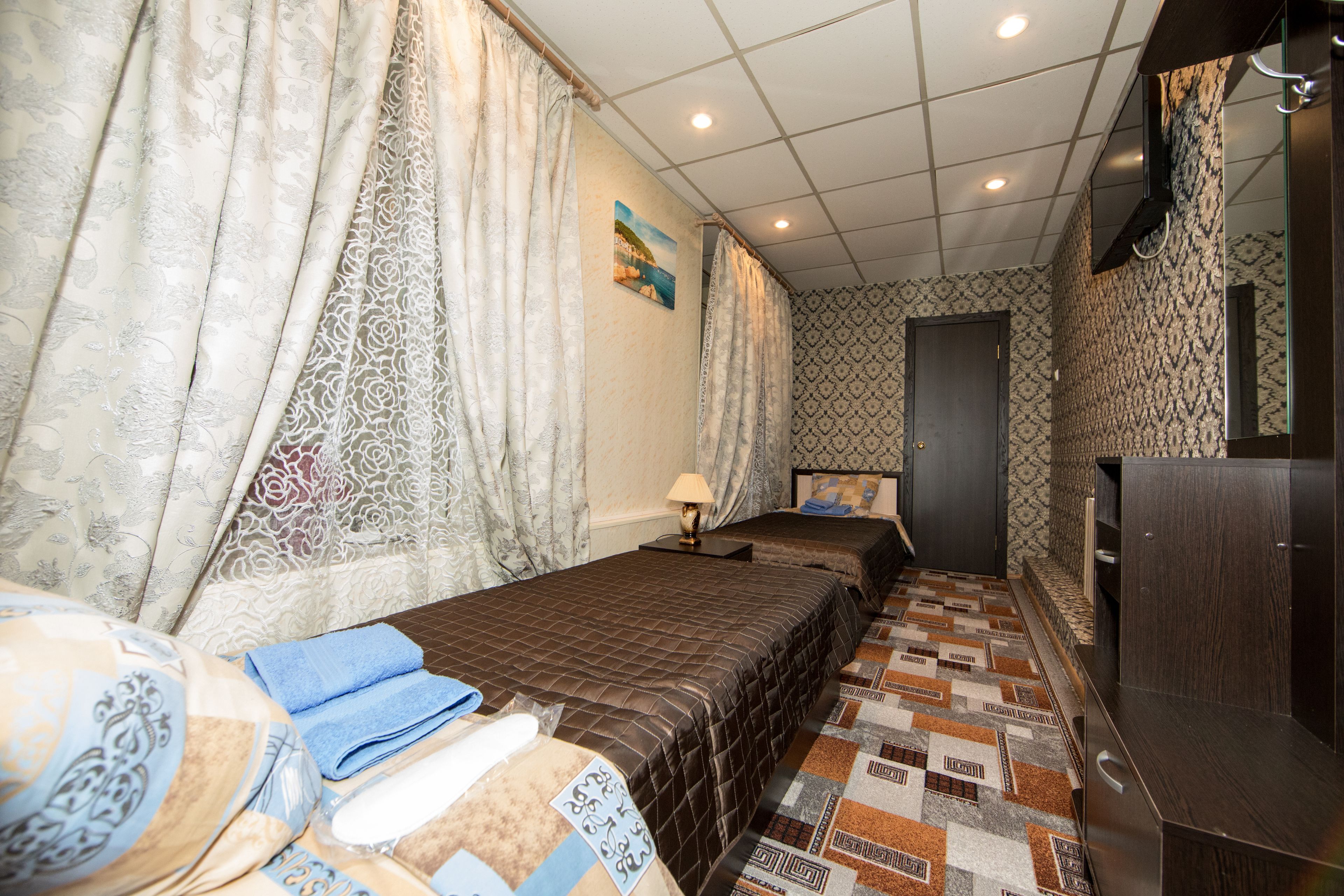 Hotel Ladomir Na Sadovom