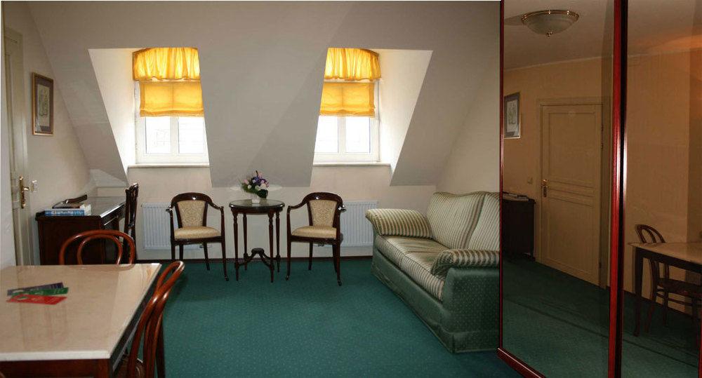 Hotel Medea