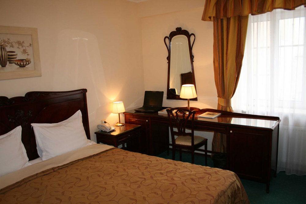 Hotel Medea