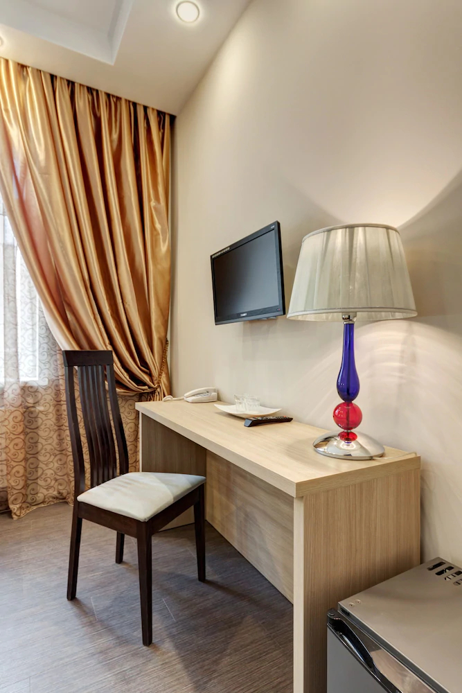 Hotel on Smirnovskaya 25