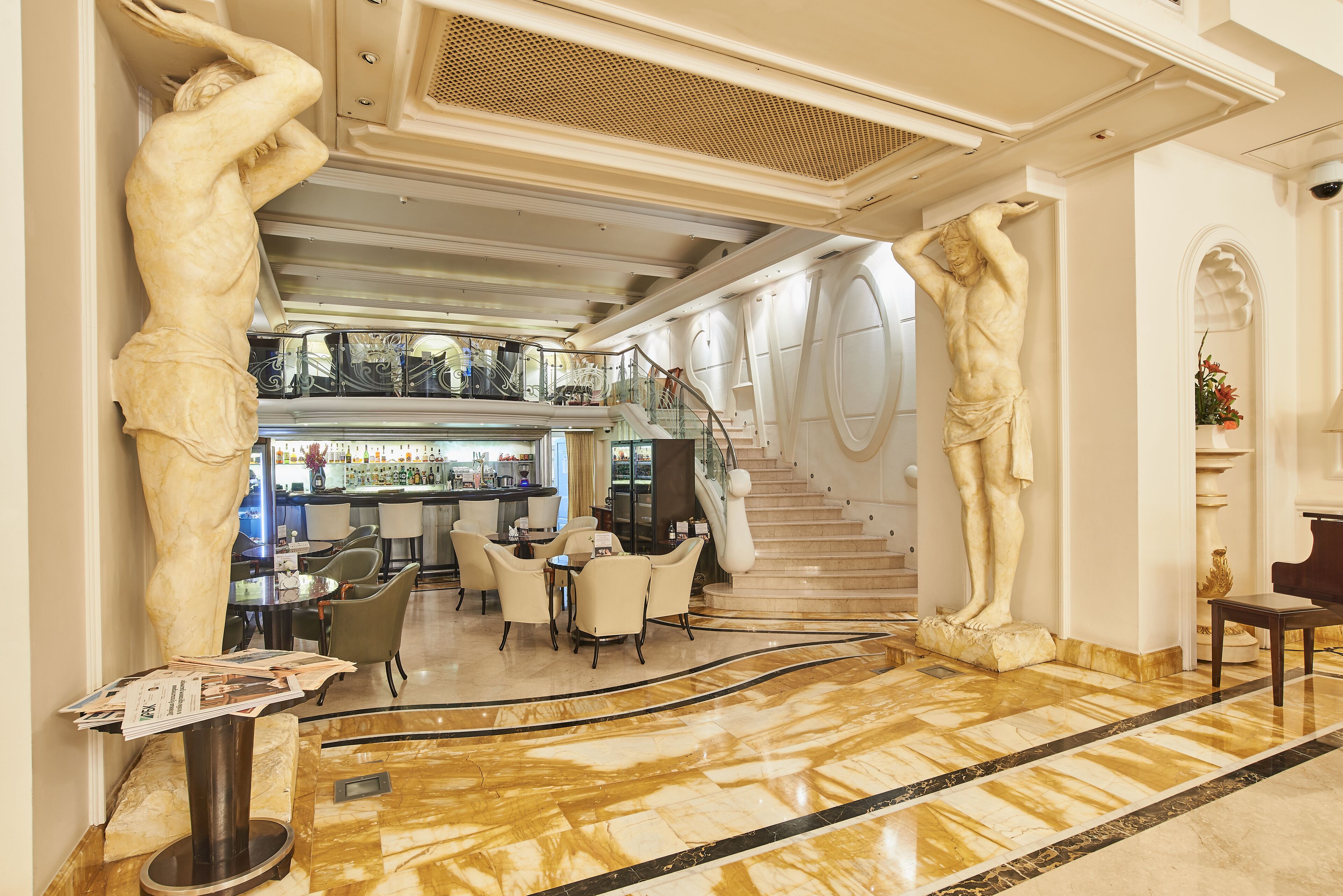 Hotel Savoy