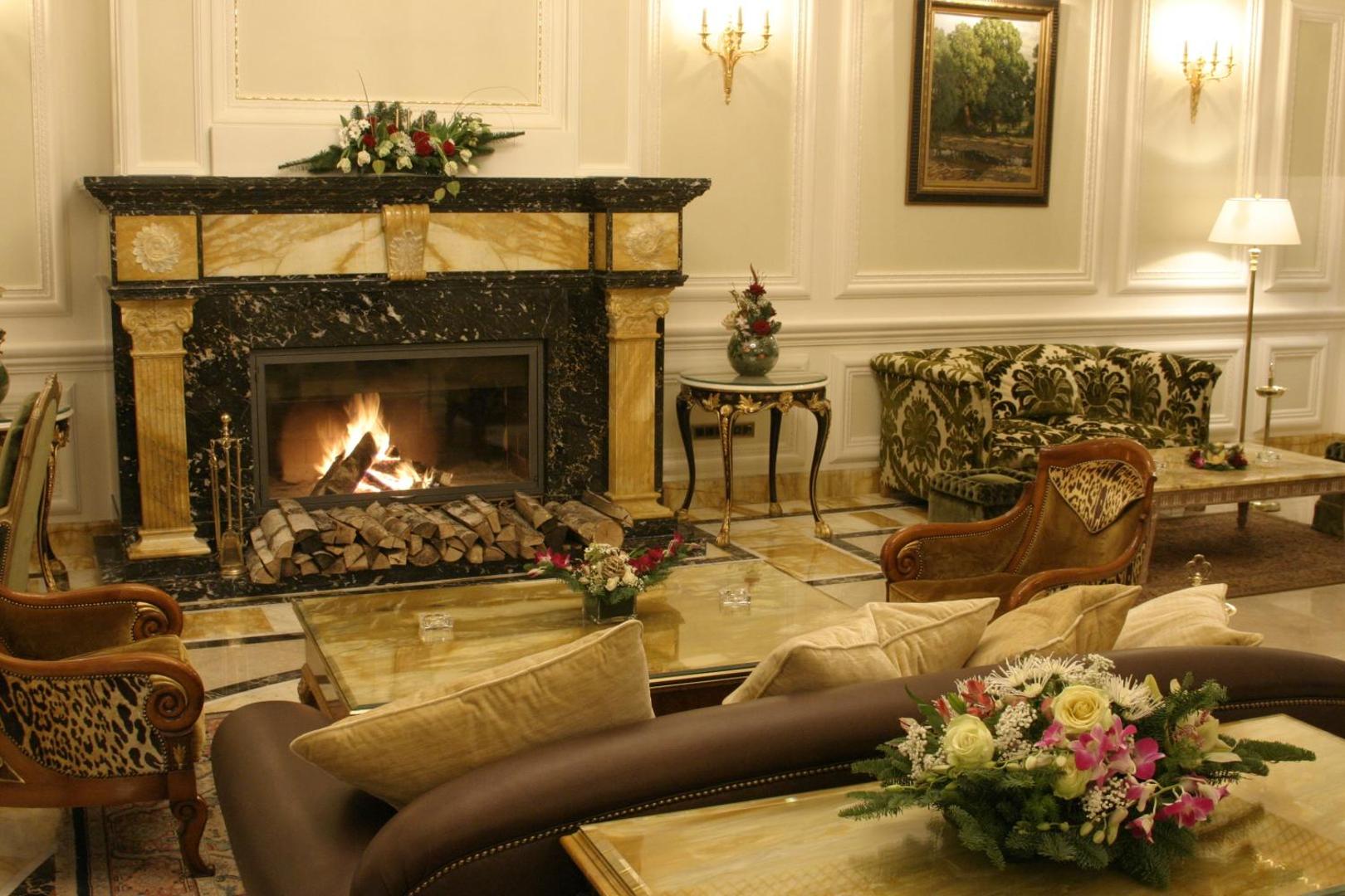 Hotel Savoy