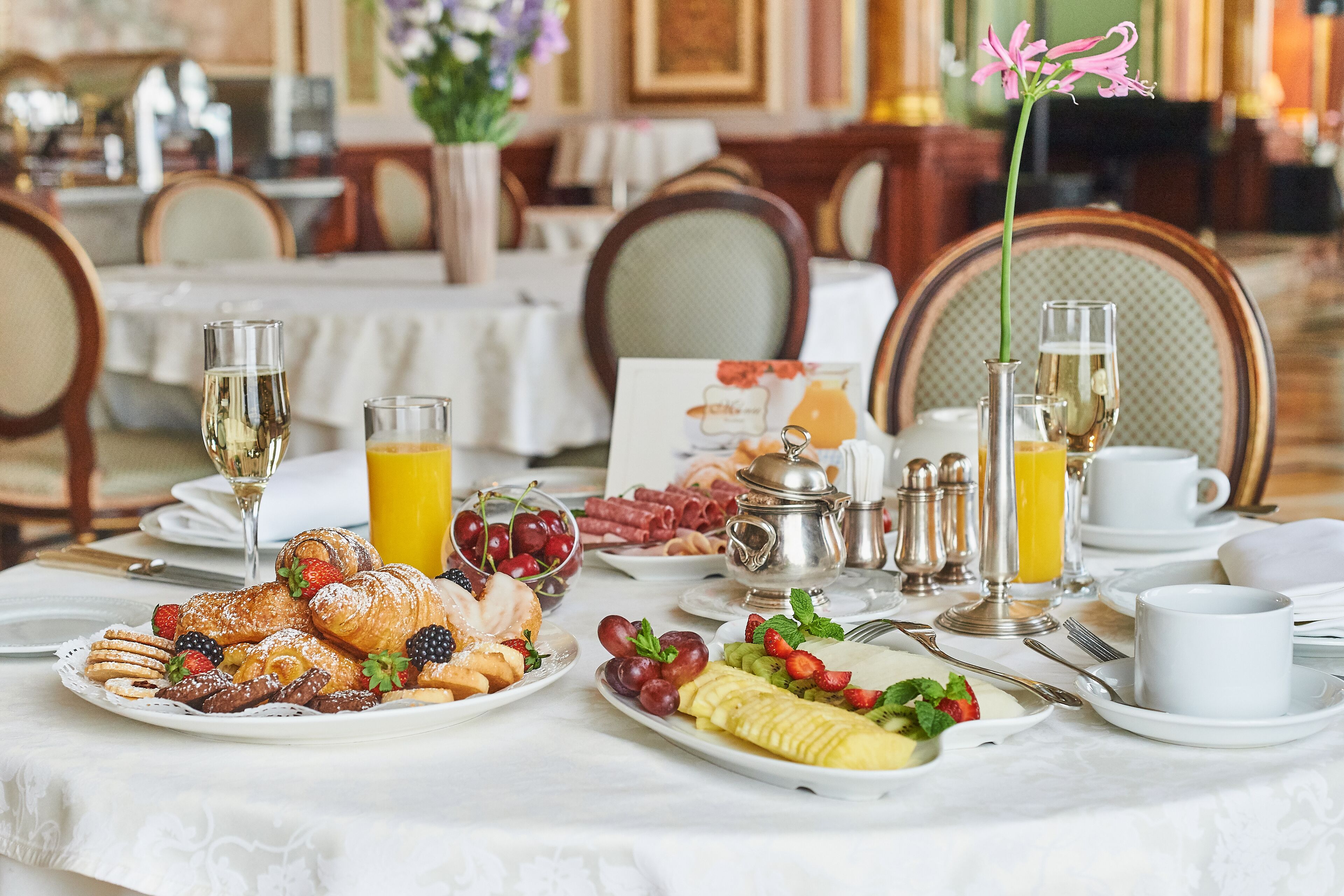 Hotel Savoy