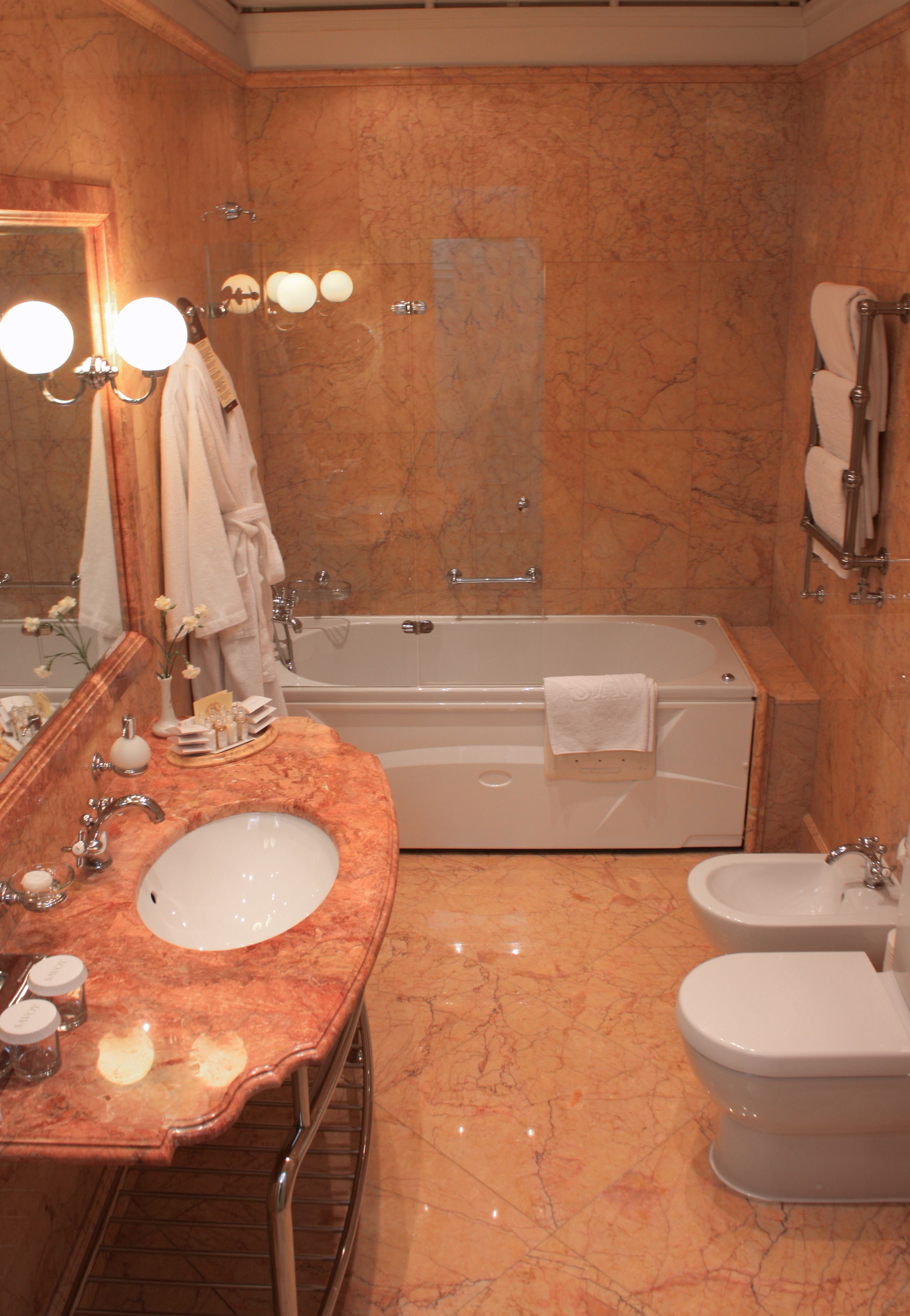 Hotel Savoy