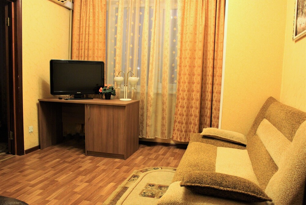 Hotel Tsaritsinsky
