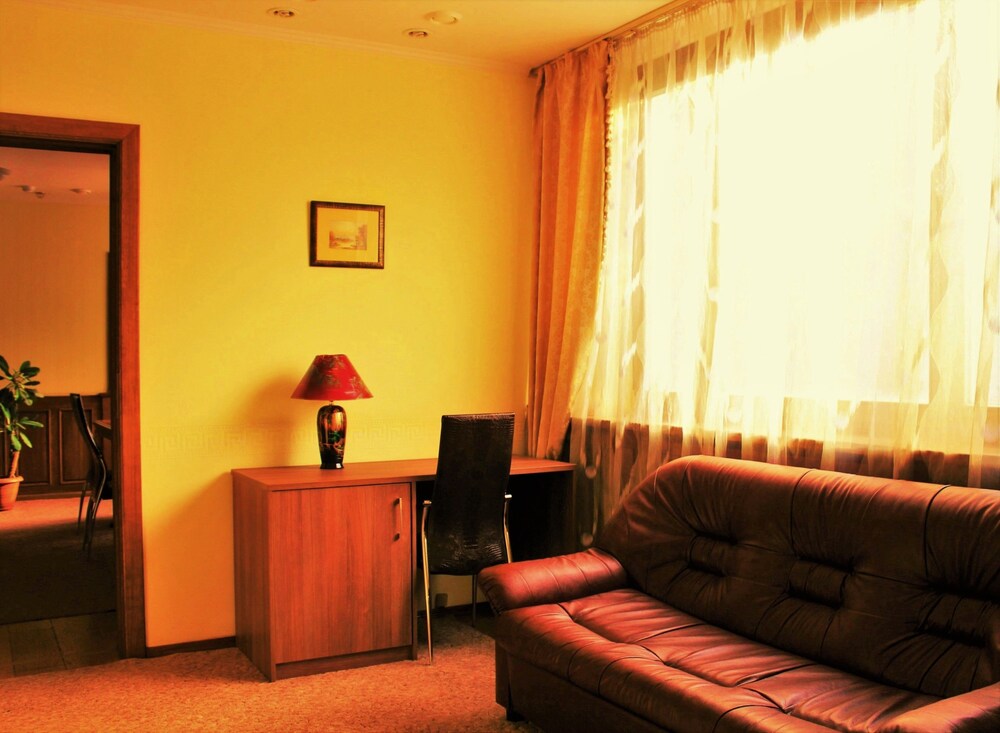 Hotel Tsaritsinsky