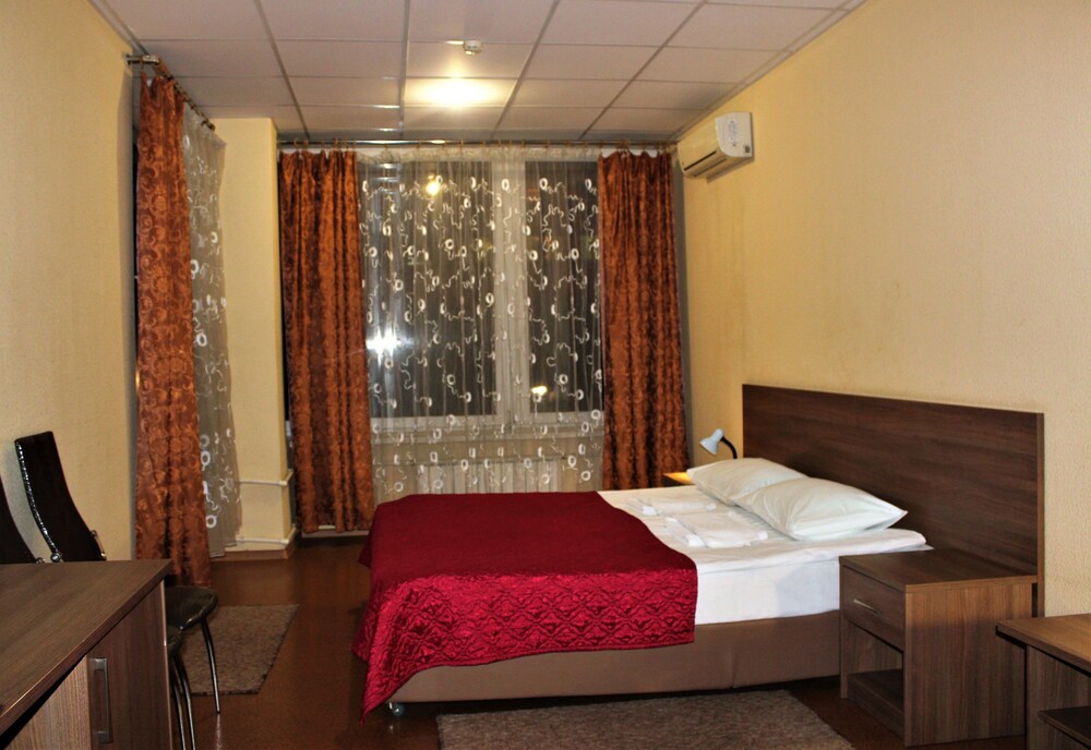 Hotel Tsaritsinsky