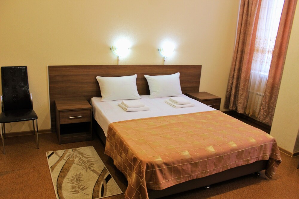 Hotel Tsaritsinsky