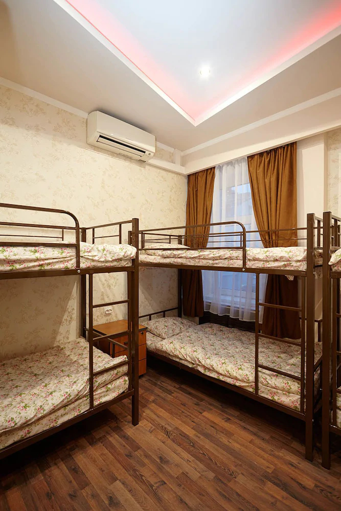 Hotel Ug