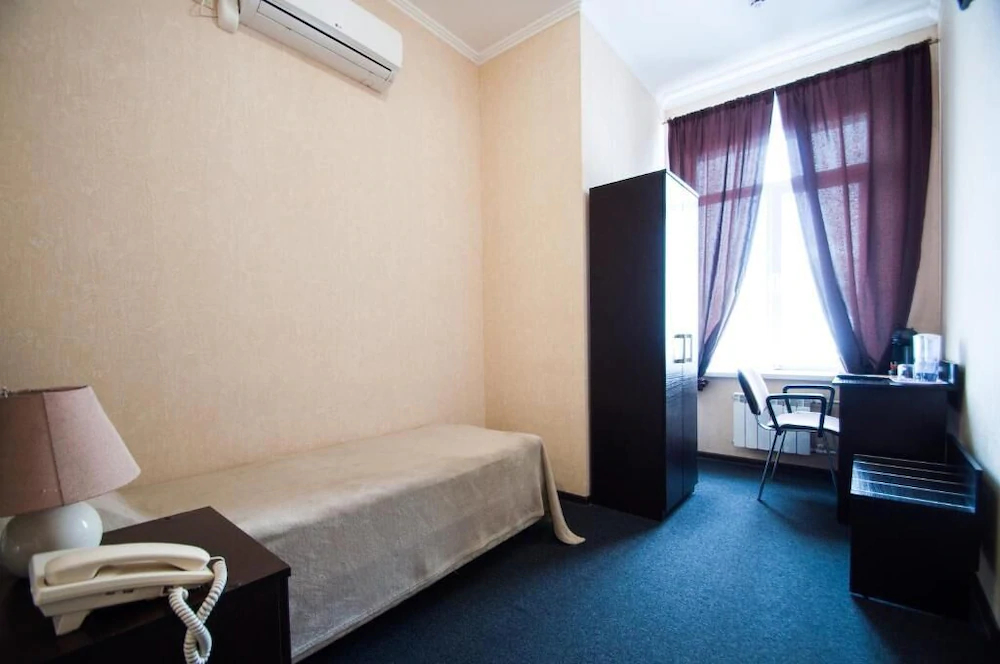 Hotel Voyager