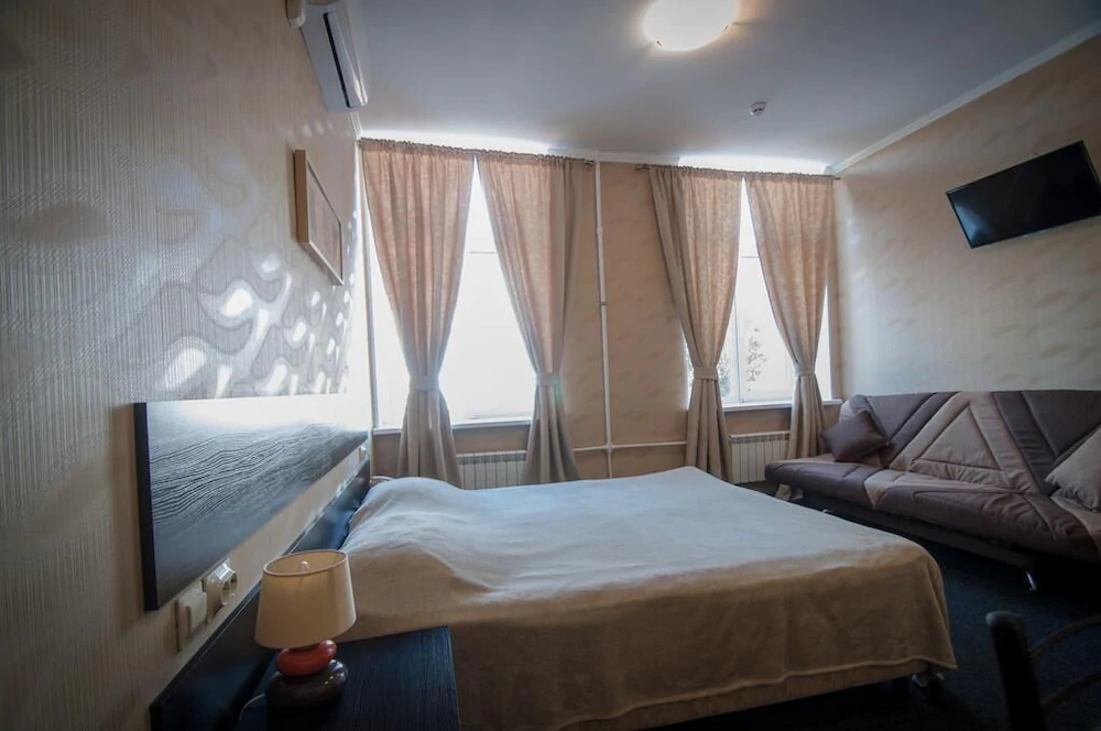 Hotel Voyager