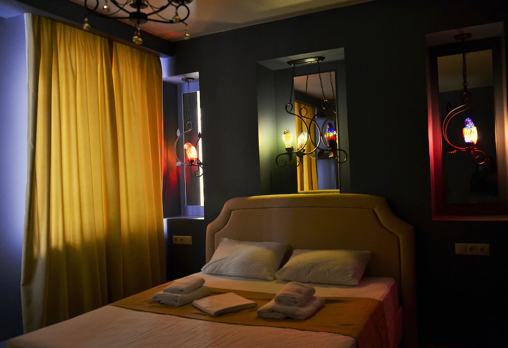 Inn Eliton