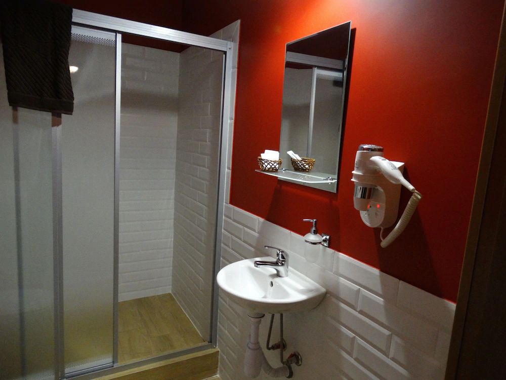 Inn Eliton