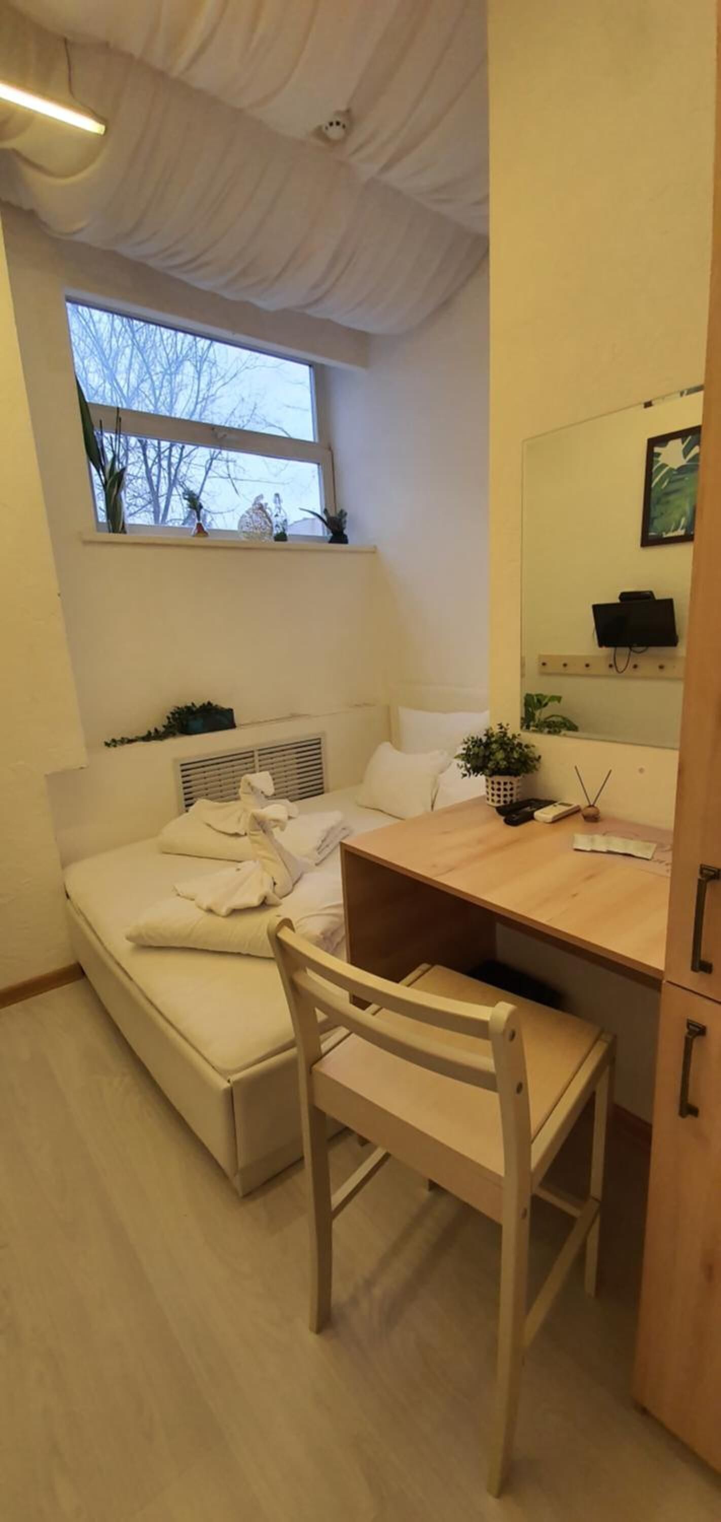 Capsule Hotel InterQUBE Tretyakovskaya