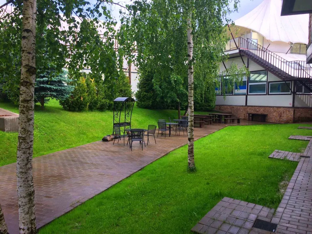 Juna Life Country Club Hotel