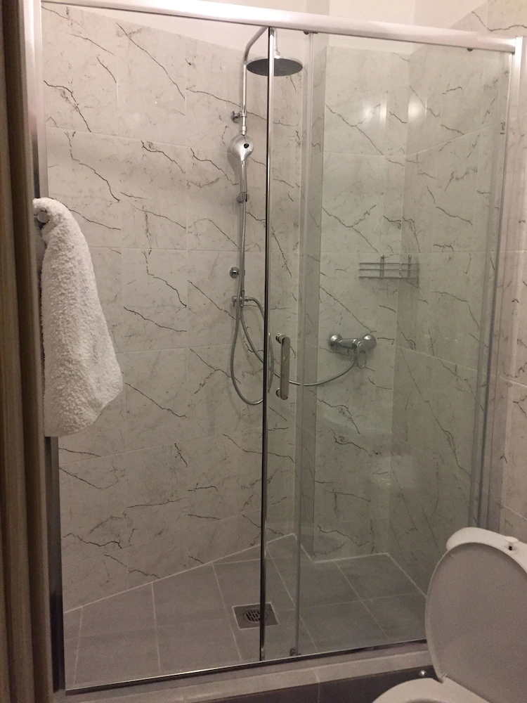 Khalva Hotel