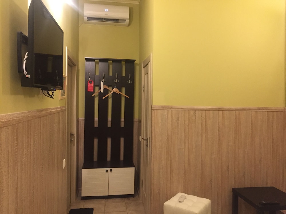 Khalva Hotel