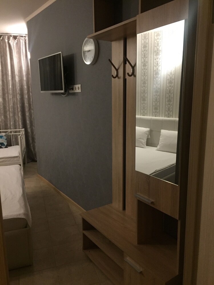 Khalva Hotel