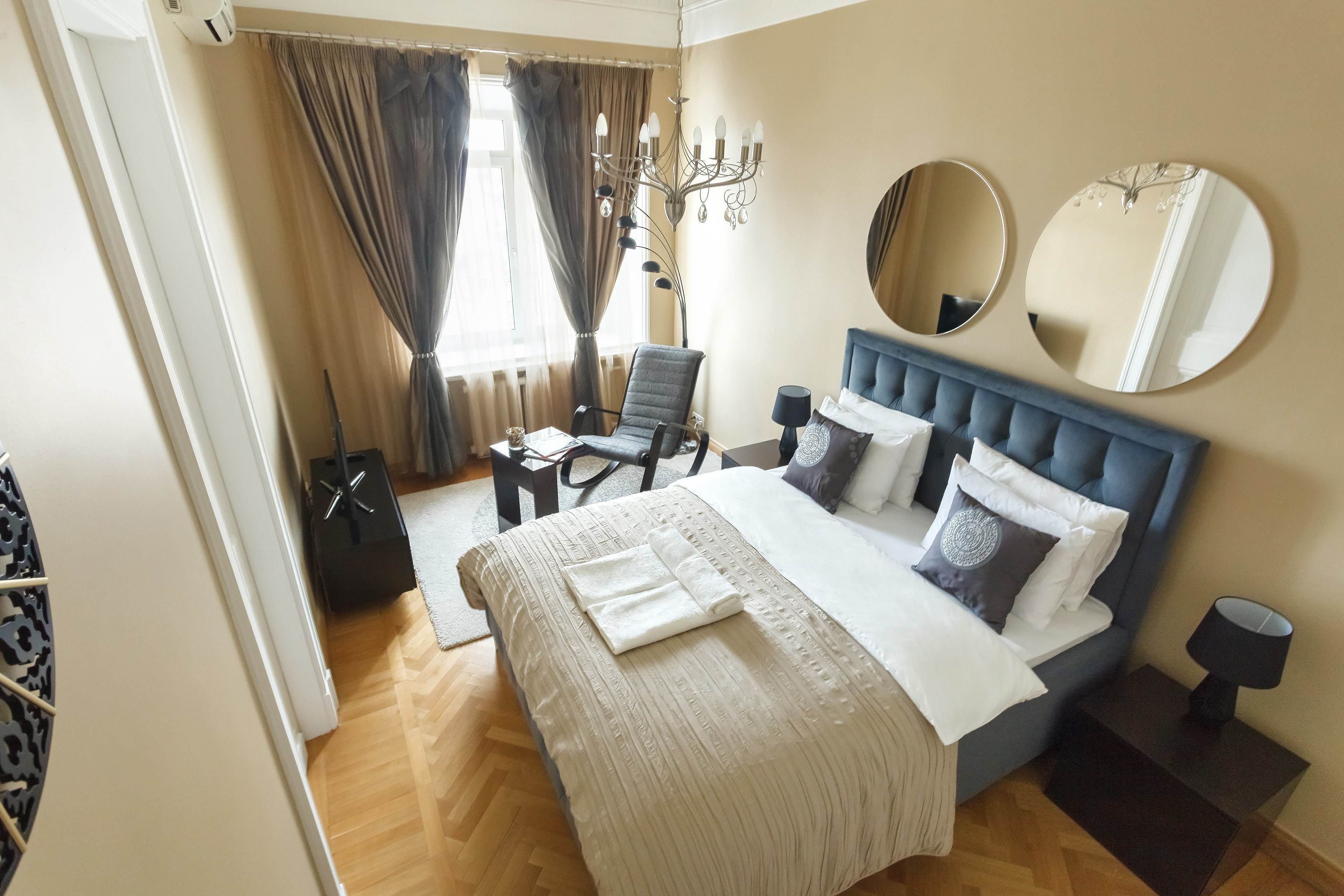 Kotelnicheskaya Royal Tower