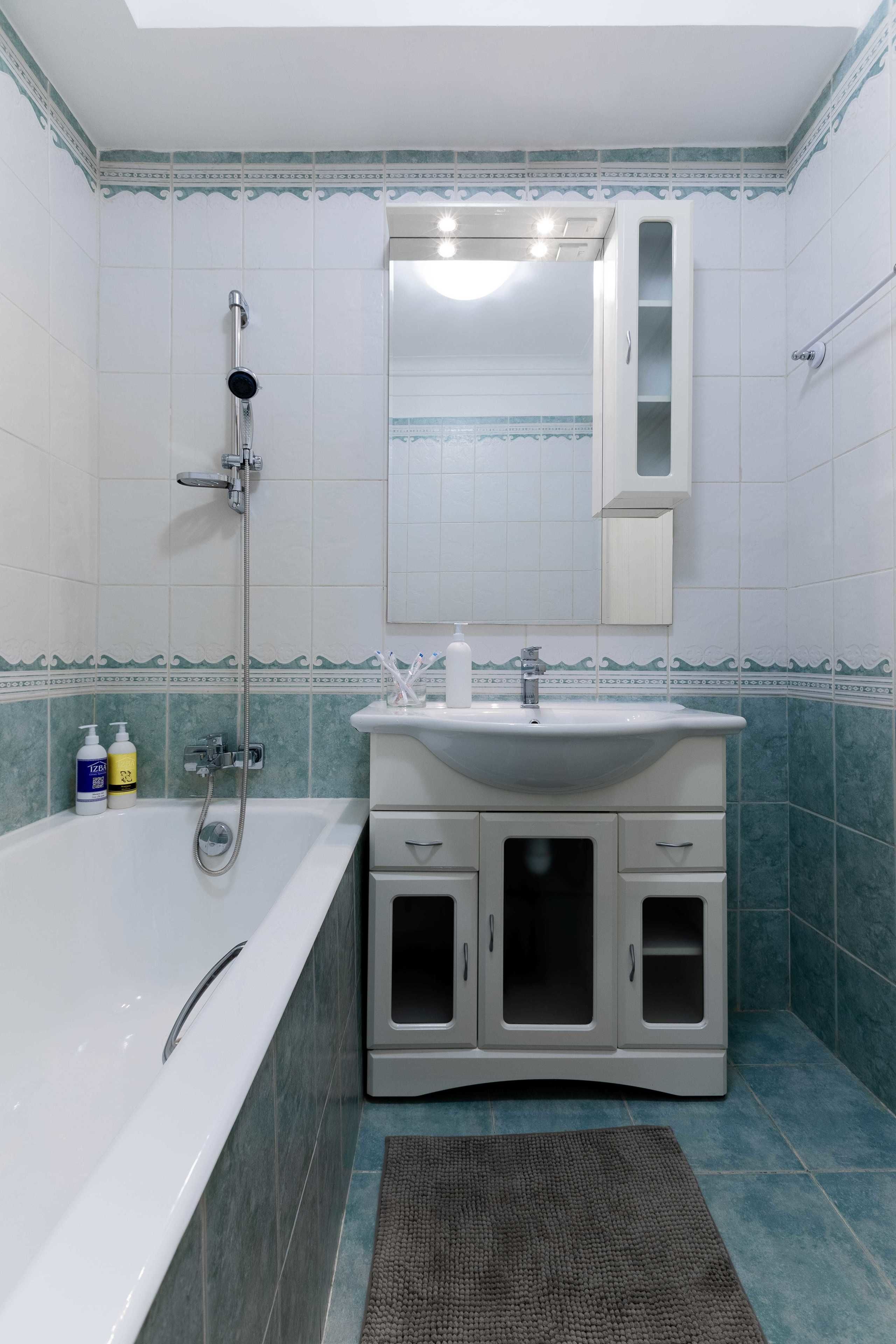 Kotelnicheskaya Royal Tower