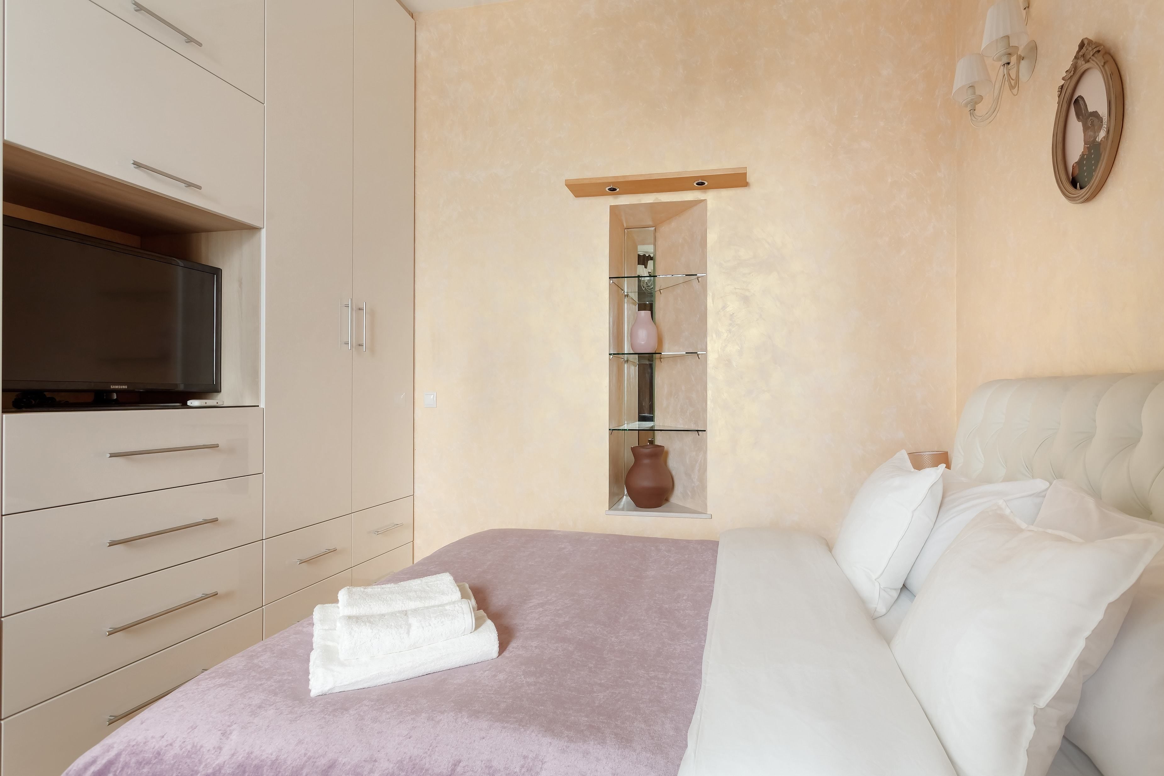 Kotelnicheskaya Royal Tower