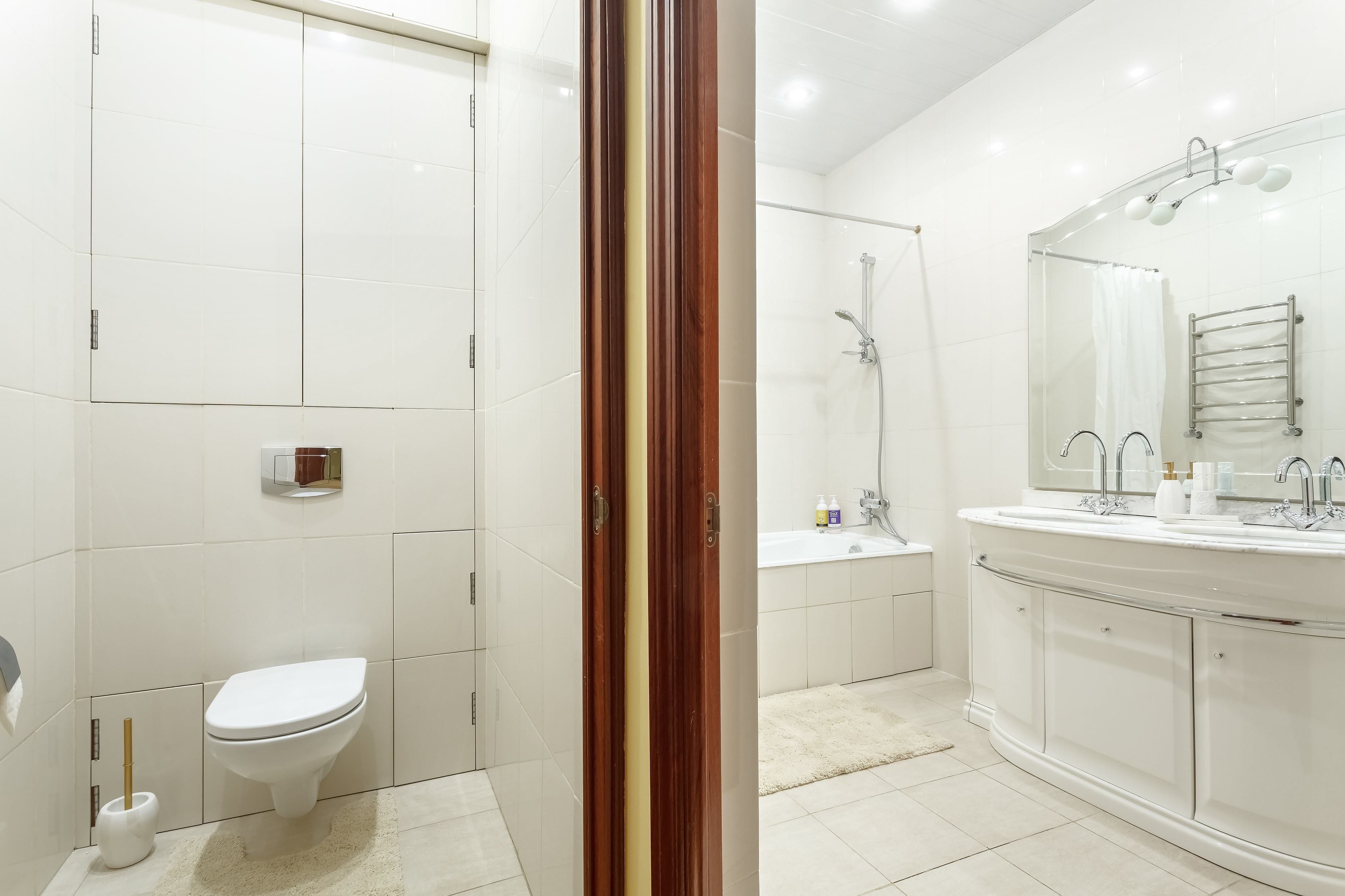 Kotelnicheskaya Royal Tower