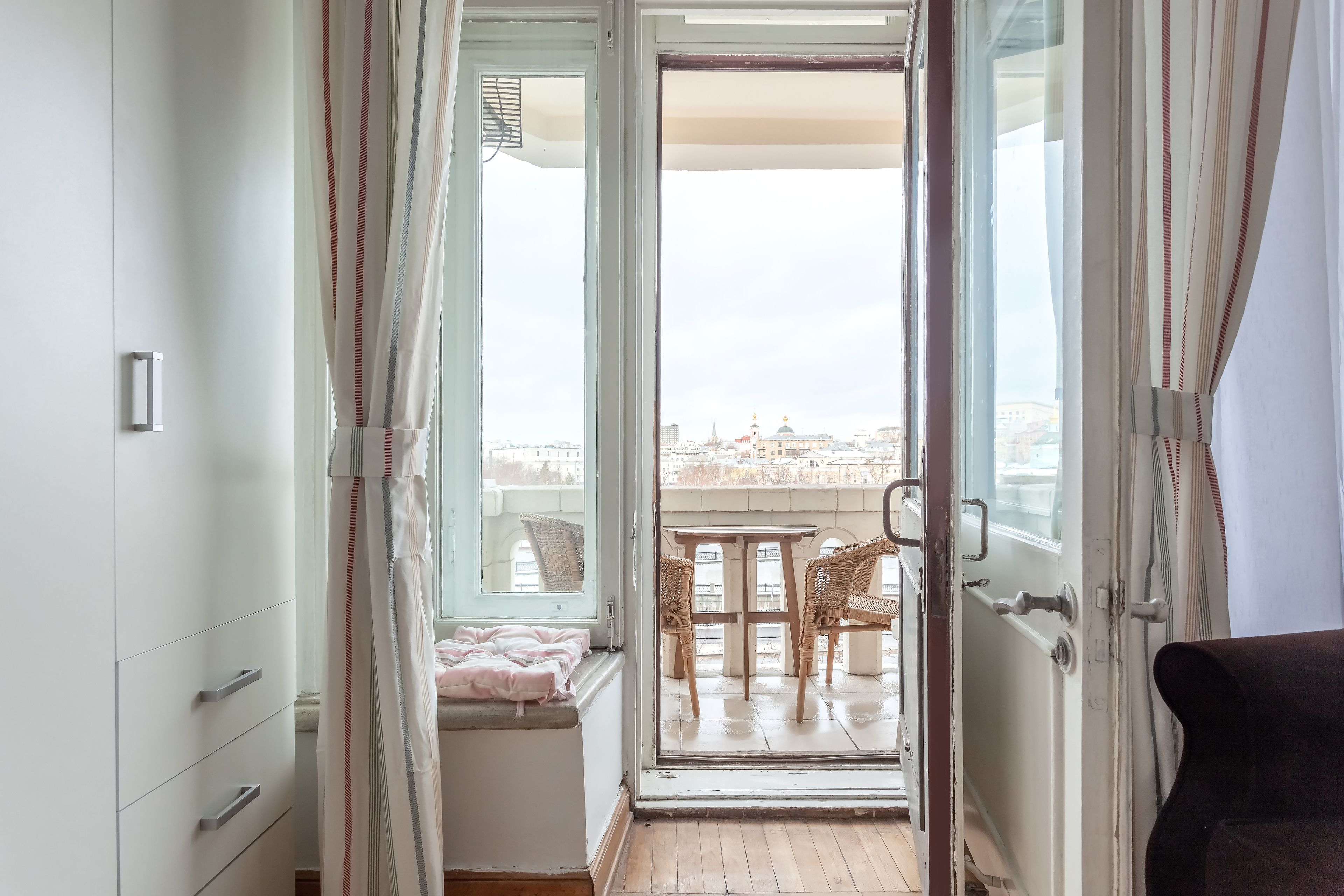 Kotelnicheskaya Royal Tower