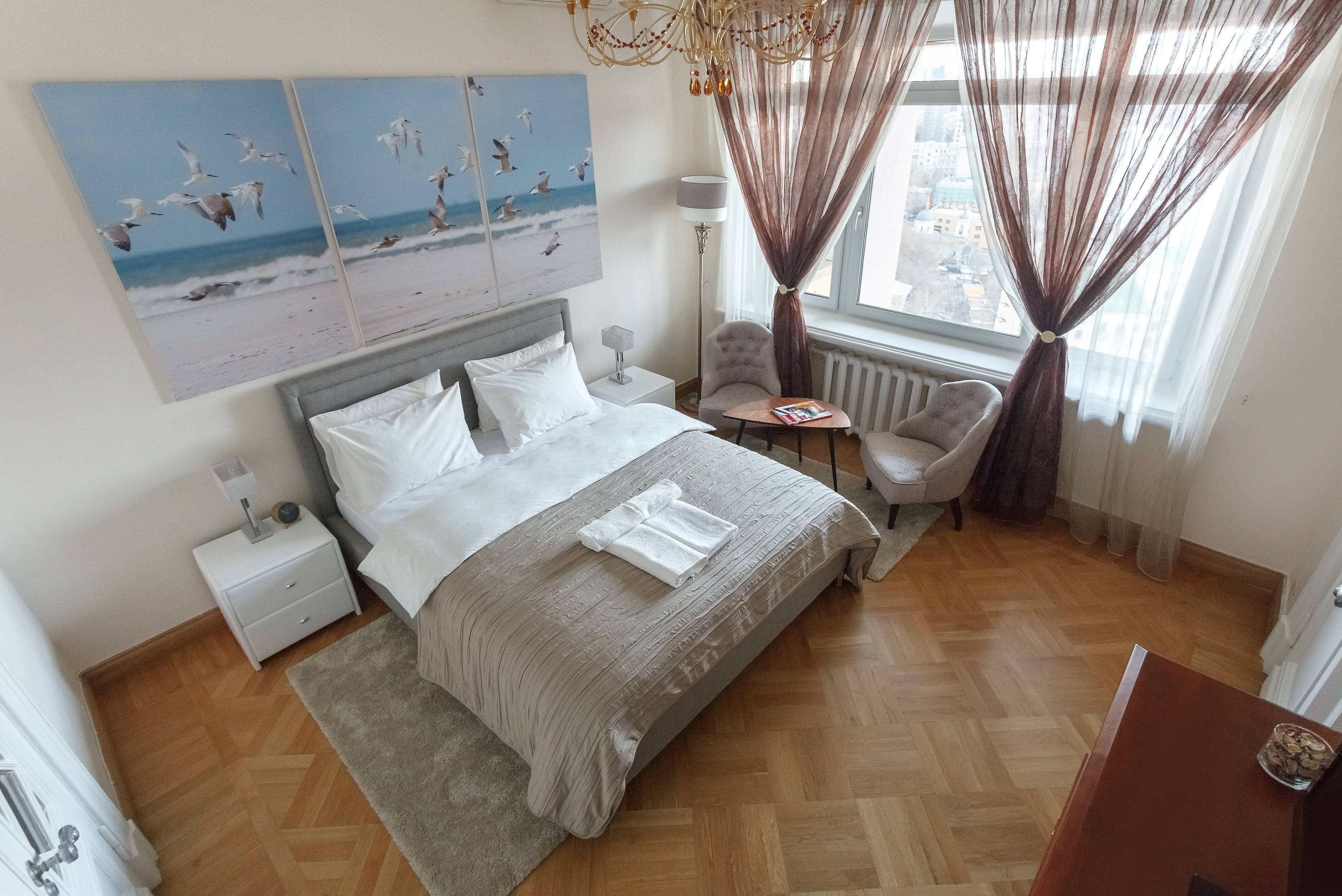 Kotelnicheskaya Royal Tower