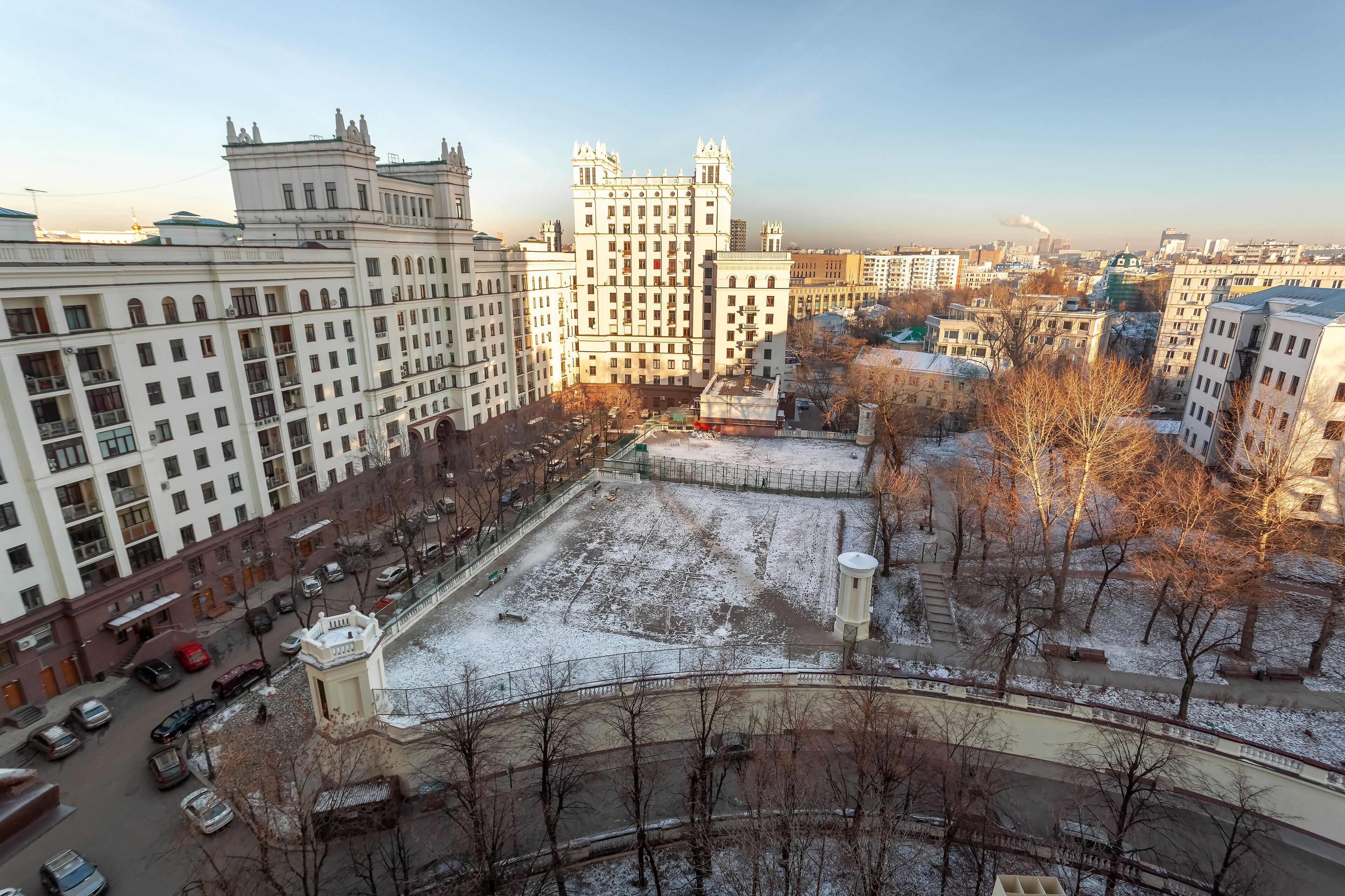 Kotelnicheskaya Royal Tower