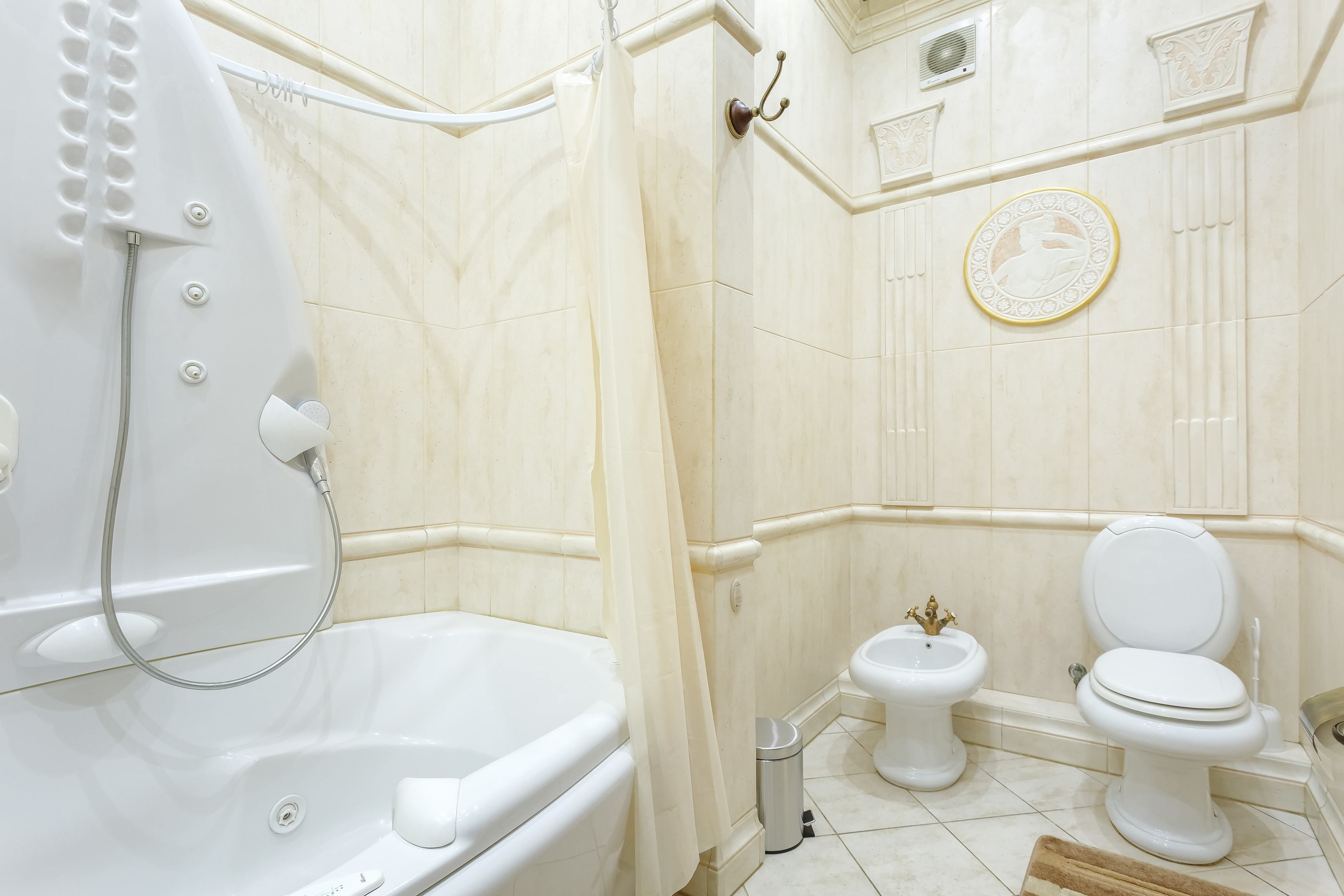 Kotelnicheskaya Royal Tower