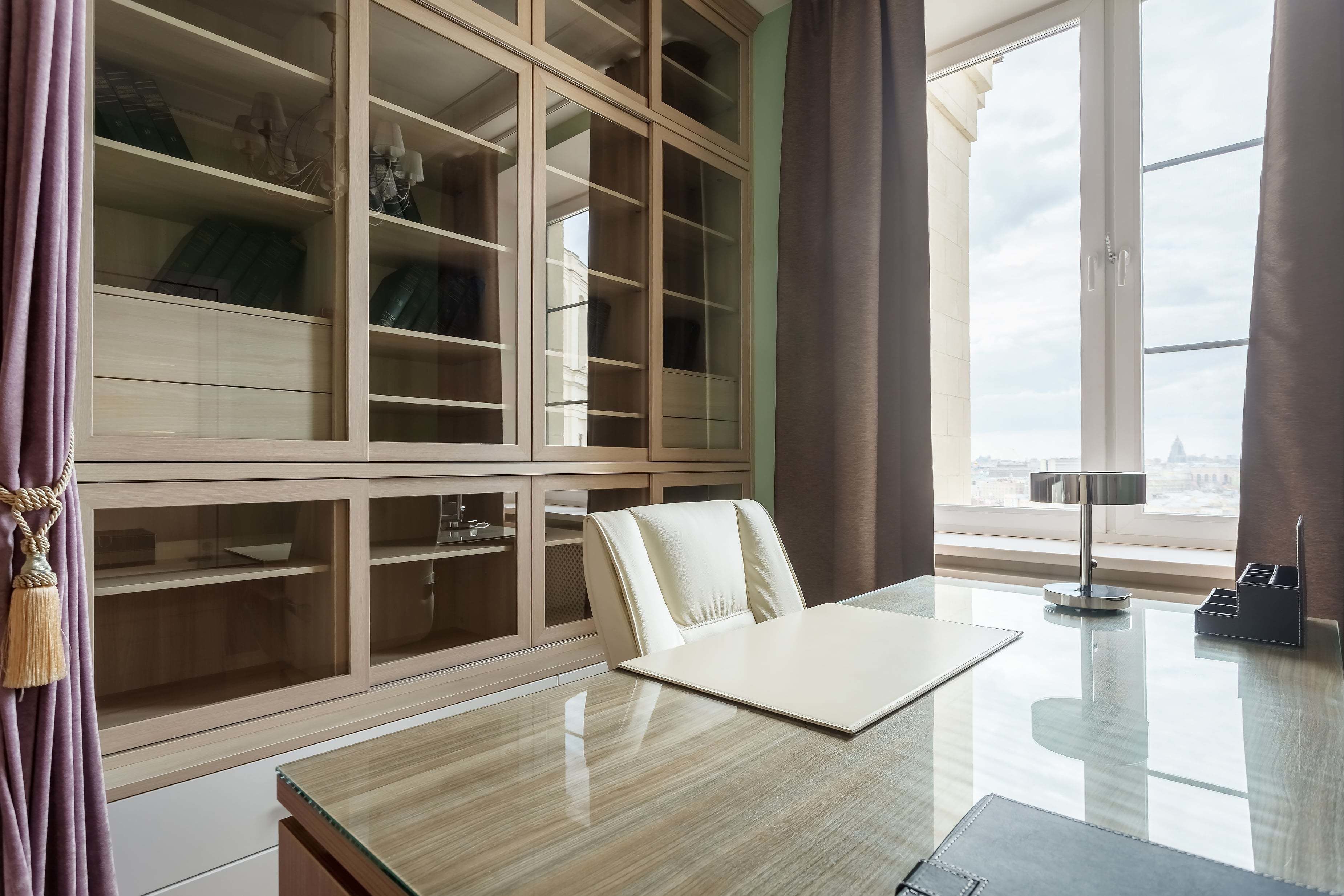 Kotelnicheskaya Royal Tower