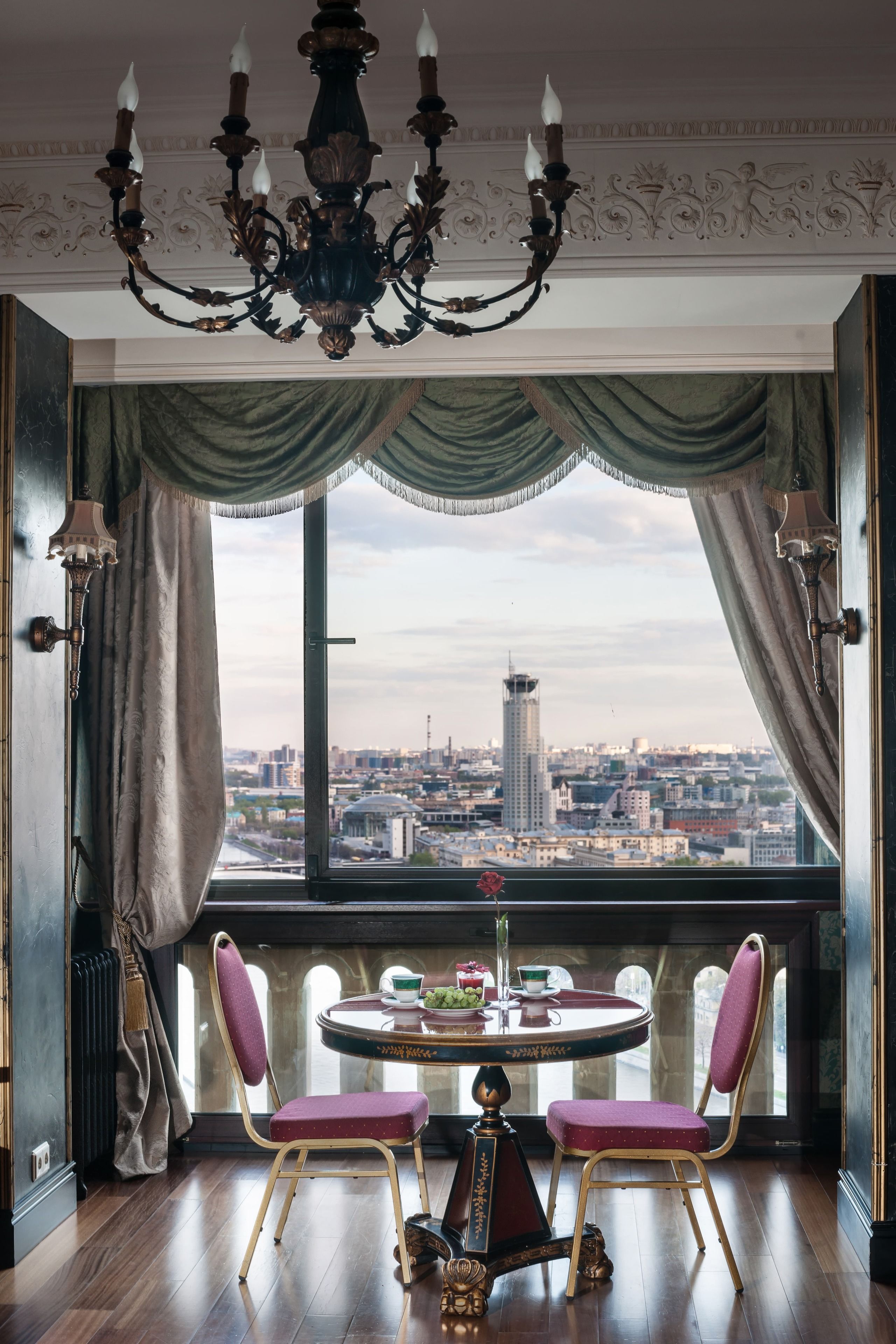 Kotelnicheskaya Royal Tower